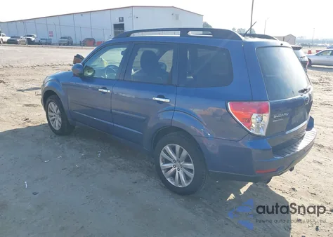 2011 Subaru Forester 2.5X Limited z USA, uszkodzony, nr VIN JF2SHBFCXBH727361